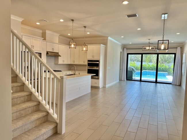 Photo - 14716 Kingfisher Lp