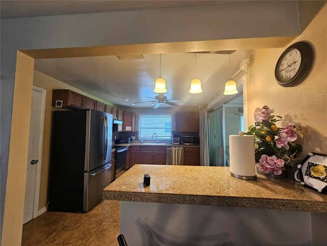Photo - 672 Gershwin Dr