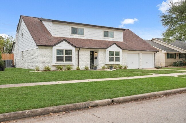 Photo - 6010 Rutherglenn Dr