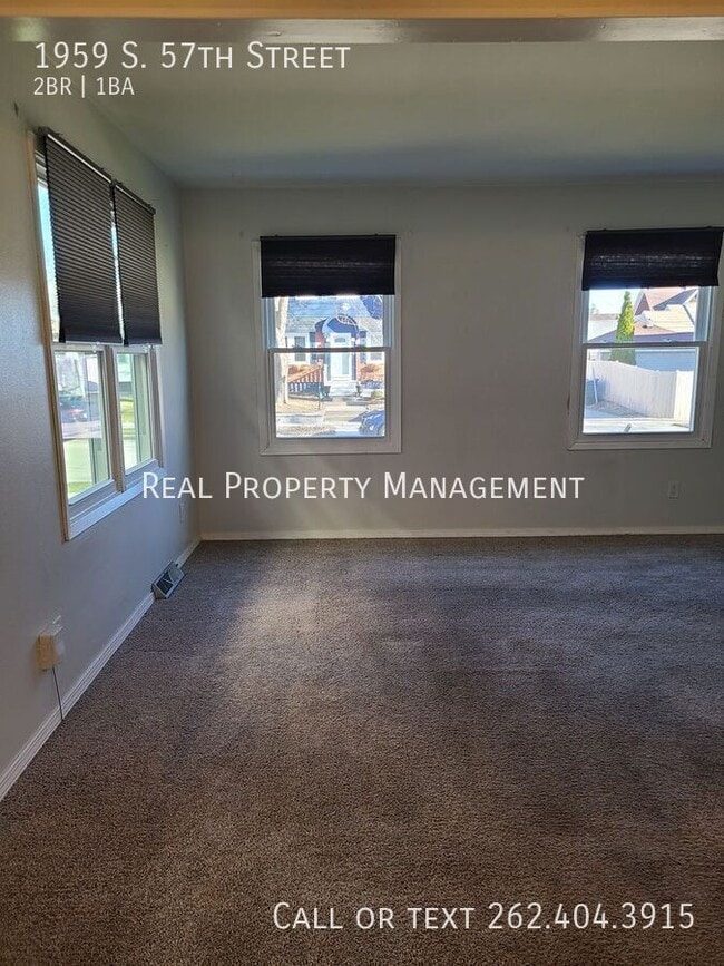 Photo - 1959 S 57th St