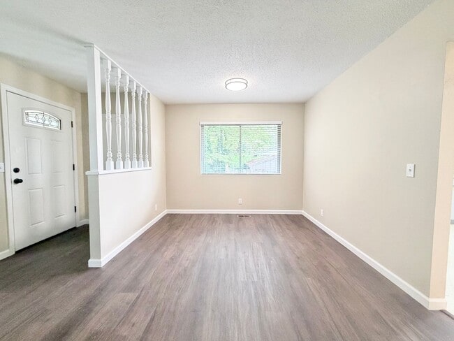 Photo - R0653 Unit 10255