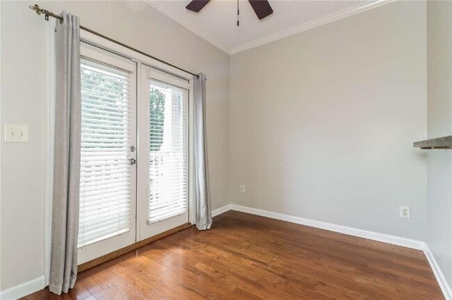 Photo - 1128 Liberty Pkwy NW