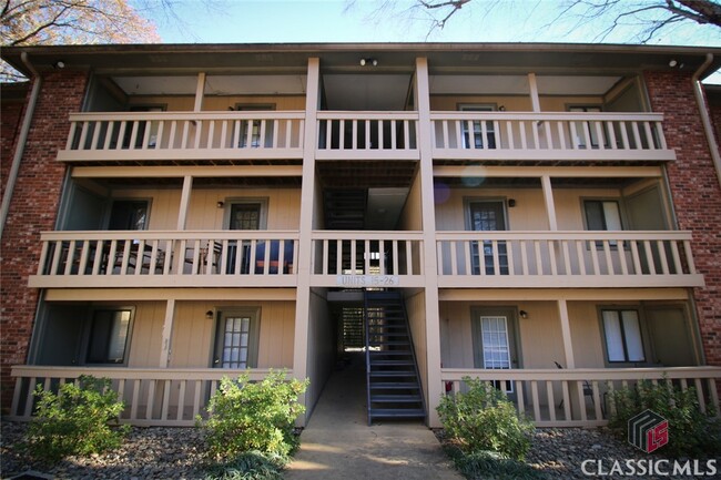 Photo - 174 Talmadge St Condo Unit 21