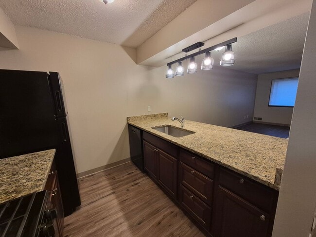 Building Photo - 1108-1110 East McKinley Avenue Unit 1110 East McKinley Avenue