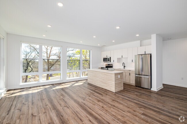 2BR, 2BA - 1,097SF - Living Room
