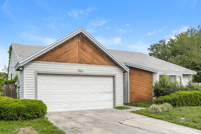 Photo - 4767 Wassail Dr