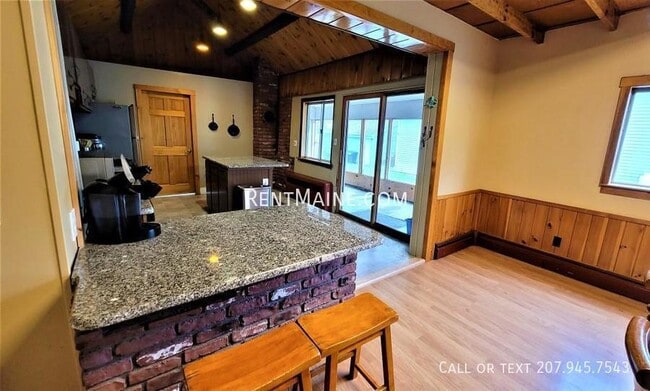 Photo - 180 Fourth St.