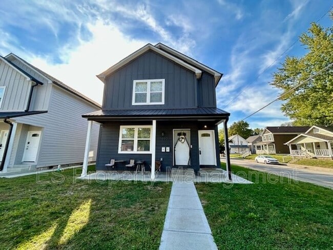 Building Photo - 1602 Quill St