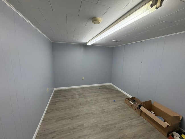 Photo - 661 Reynoldswood Rd Unit 1