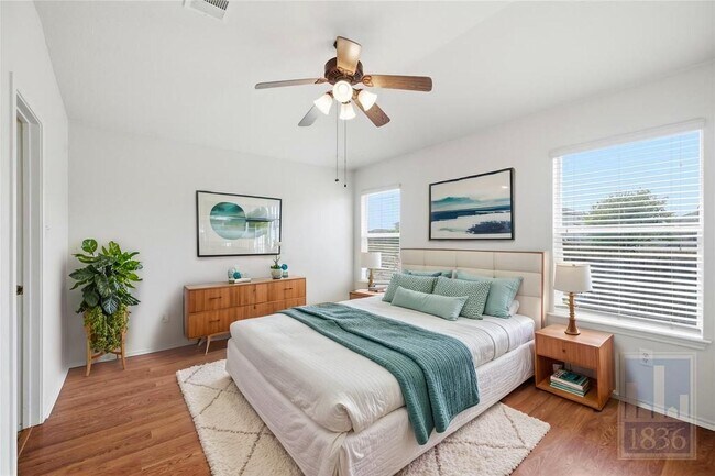 Photo - 13400 James Monroe St