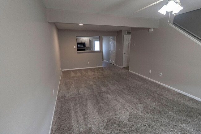 Photo - 4010 Snowy Owl Dr