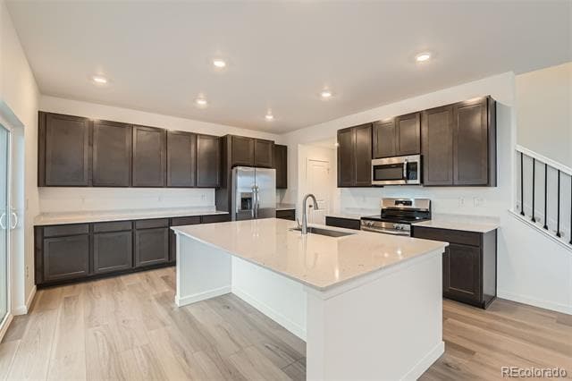 Photo - 4858 Astor Pl