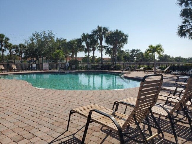 Photo - 4197 River Bank Way