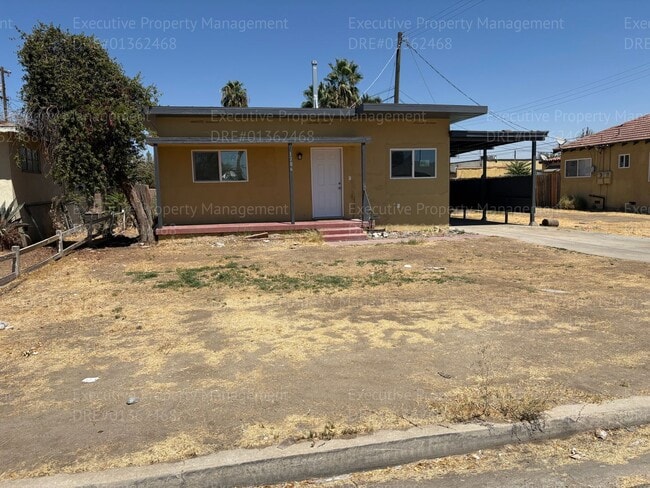 Building Photo - *Move In Special* 1 bedroom/ 1 bathroom ho... Rental
