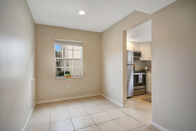 Photo - The Rosewood Apartments | 1 & 2 Bedroom Ap...