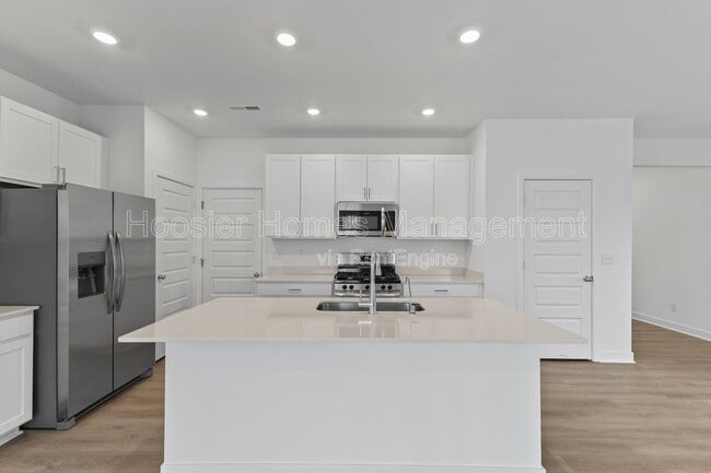 Photo - 15274 Farrington Rd