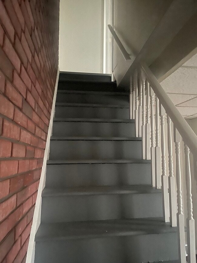 Photo - 7152 Hegerman St