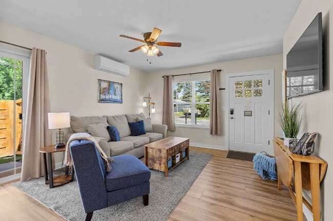 Charming & centrally located- Avail October 1st thru May 31st.