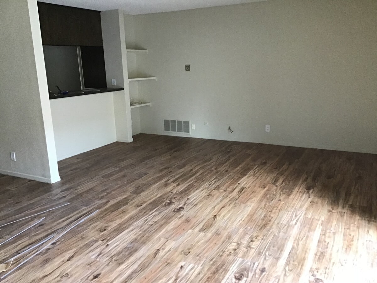 Photo - Simple, Stylish, and Ready for You!