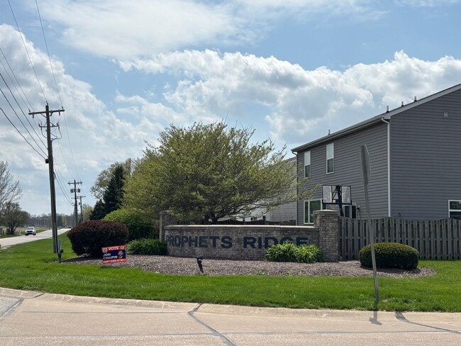 Photo - 4631 Elijah St