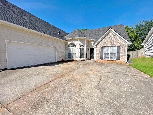 408 Lee Miller Dr