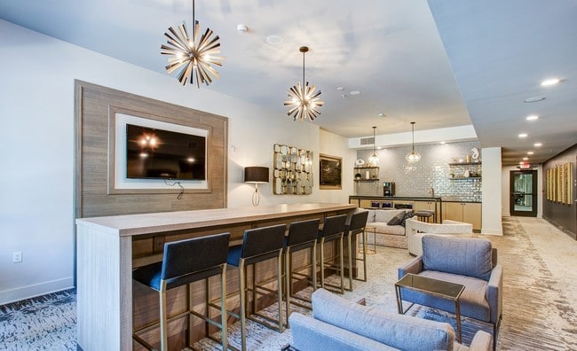 Photo - Vue on Walnut | Student Housing