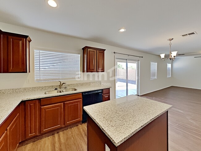 Photo - 3740 E Morenci Rd