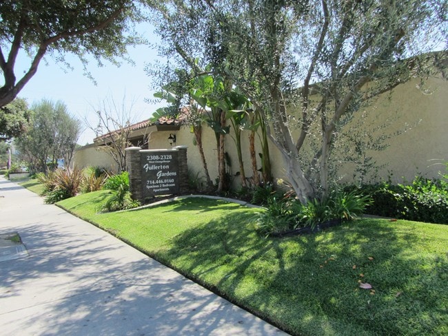 Fullerton Gardens Apartments - Fullerton Gardens Apartments
