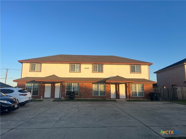 Photo - 4200 Alan Kent Dr