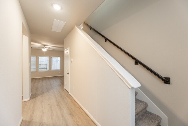Photo - 31115 Mahogany Fir Trl