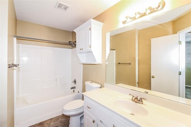 Photo - 2916 SE 97th St