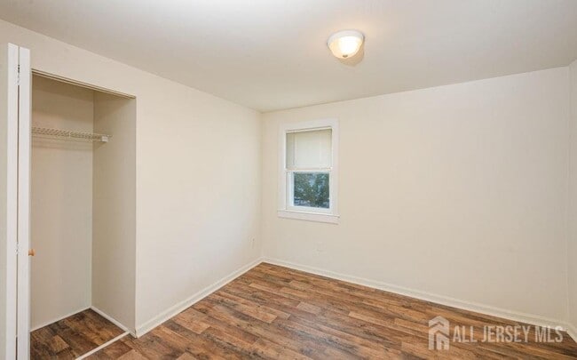 Photo - 215 S Pine Ave Unit 2