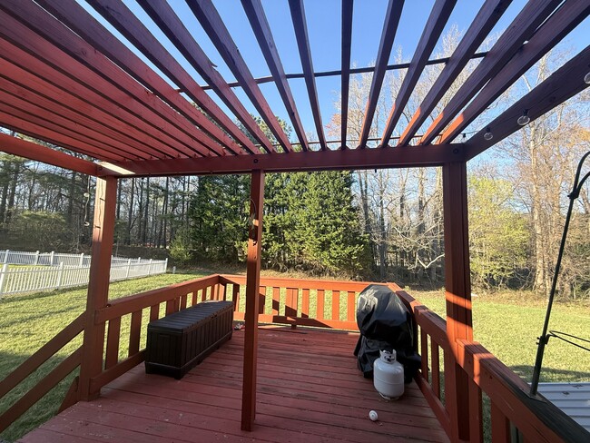 Photo - 2812 Providence Creek Rd