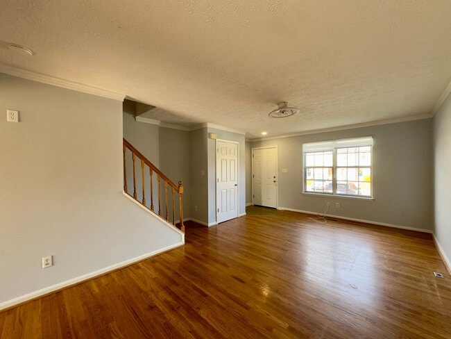 Photo - Charming 2 Bedroom/2 Bathroom Townhome in ...