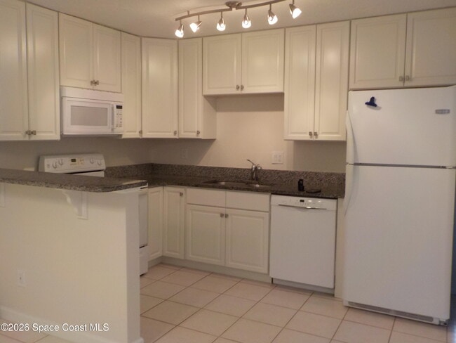 Photo - 3711 Vista Oaks Cir NE