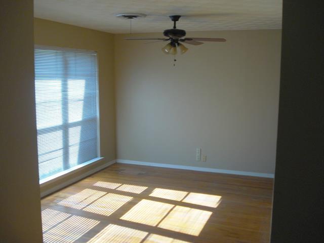 Photo - 1704 Cordell St