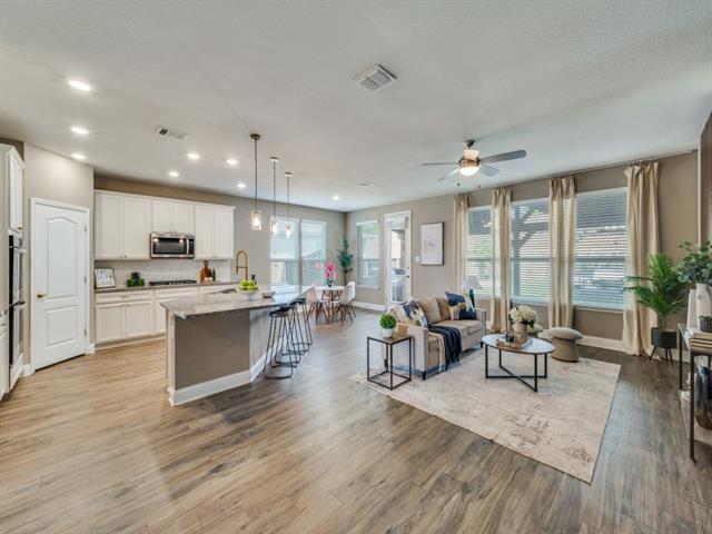 Photo - 2612 Wayne Ave