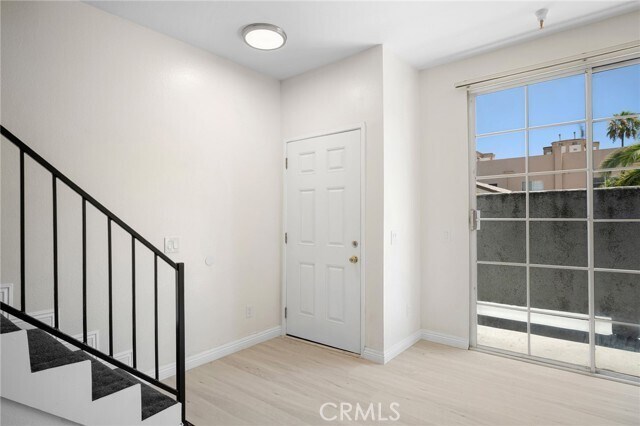 Photo - 4328 Whitsett Ave
