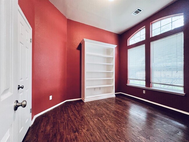 Photo - 2323 Little Elm Trail