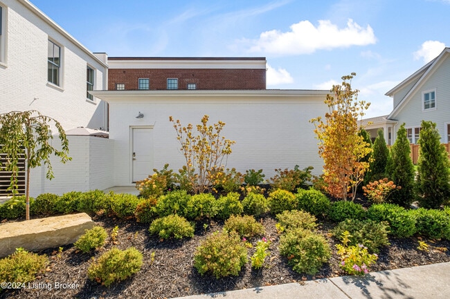 Photo - 12101 River Beauty Loop Unit 201