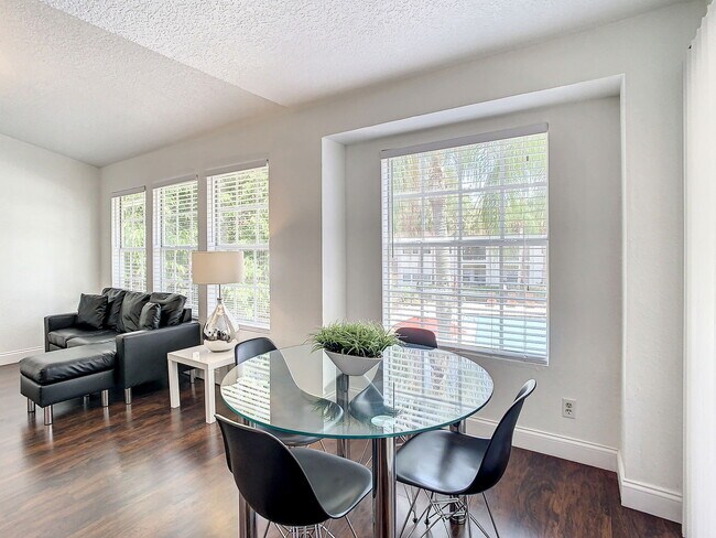 Westwood Boulevard, Orlando, FL 32821 - 2 BR 2 BA condo