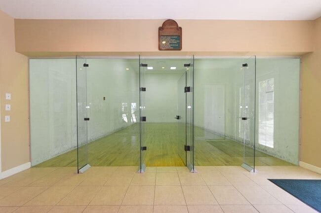 Photo - 1590 S 42nd Cir Condo Unit 204