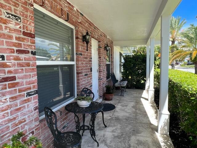 Photo - 1260 Manor Dr