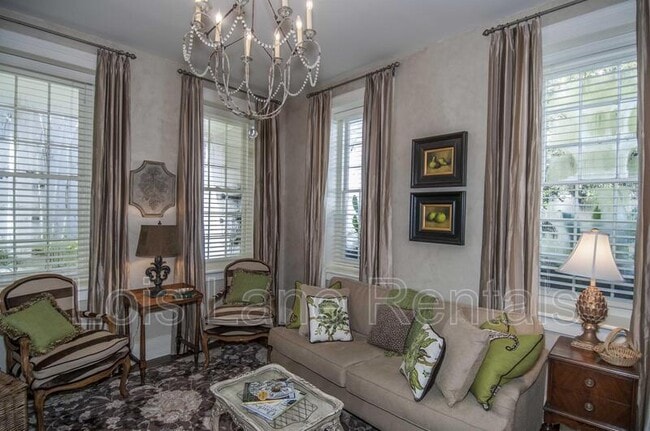 Photo - 31 Wentworth St