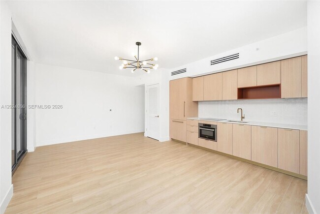Photo - 90 NE 32nd St Unit 412