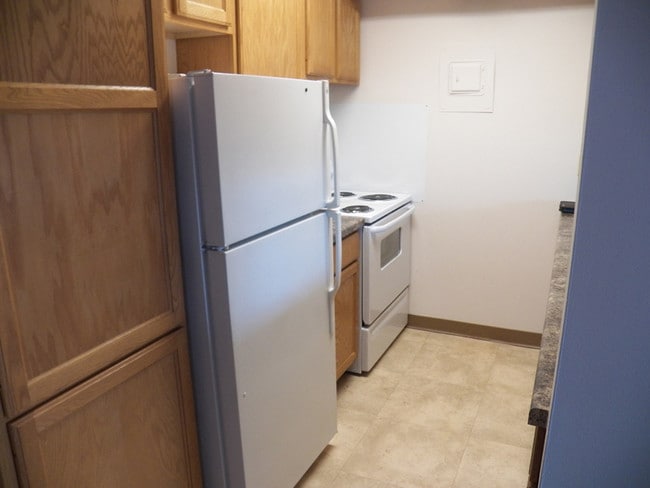 Photo - Hampton Regency Apartments