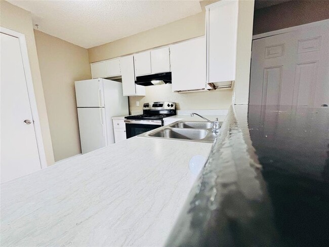 Photo - 10309 Brownie Dr