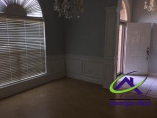 Photo - 215 Sedgebrooke Dr