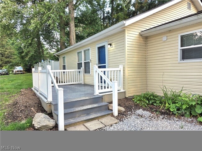 Photo - 2956 Hayne Rd