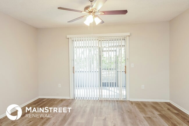 Photo - 8000 Krista Lynn Ct